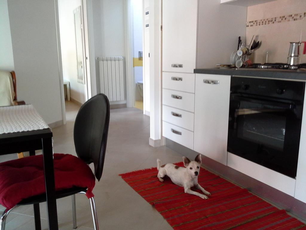 Casa Vacanze The Flea'S Home Фонди Стая снимка